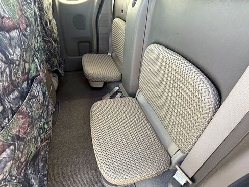 Used 2008 Nissan Frontier SE w/ SE Value Truck Pkg image 15