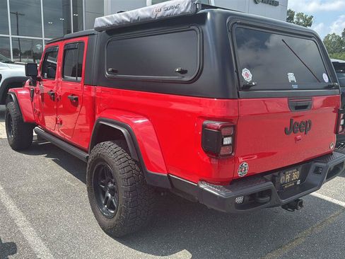Used 2021 Jeep Gladiator Sport AWD/4WD image 8