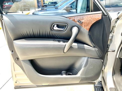 Used 2018 Nissan Armada SL w/ Moonroof Package RWD image 11