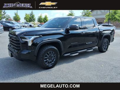 Used 2025 Toyota Tundra SR5 w/ SR5 Convenience Package