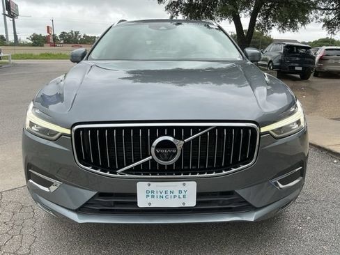 Certified 2025 Volvo XC60 T8 Ultra AWD/4WD image 2