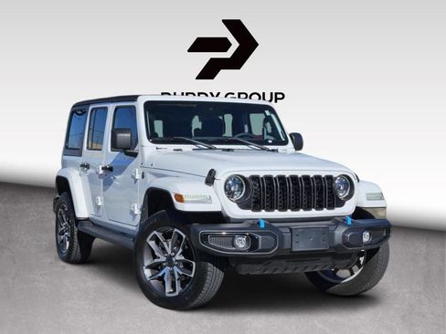 Used 2024 Jeep Wrangler Unlimited w/ Convenience Group image 1