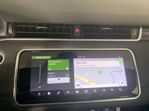 Used 2020 Land Rover Range Rover Evoque SE image 27