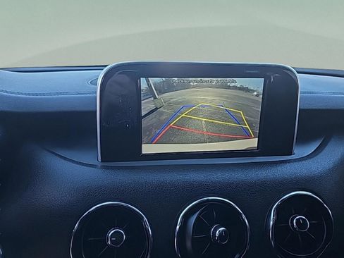 Used 2021 Kia Stinger GT-Line image 24