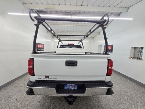 Used 2019 Chevrolet Silverado 2500 W/T w/ WT Convenience Package RWD image 6