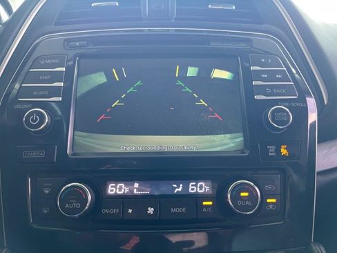 Used 2016 Nissan Maxima 3.5 SL image 11