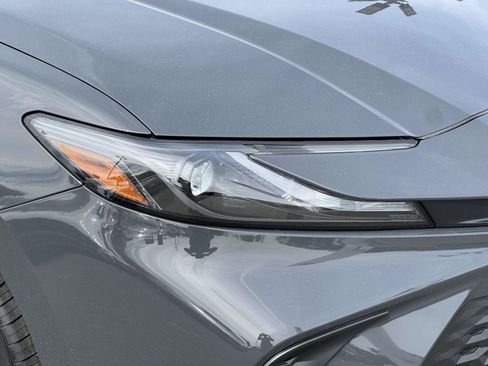 Certified 2025 Toyota Camry SE w/ Convenience Package AWD/4WD image 8