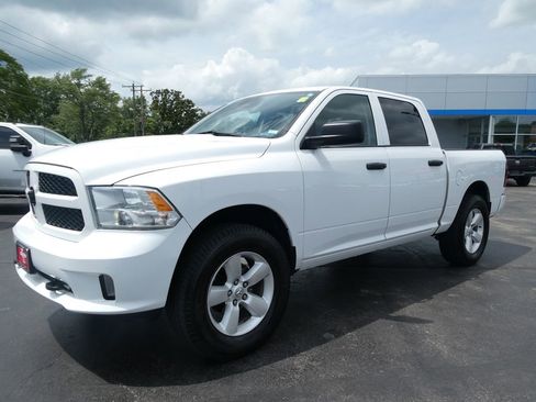 Used 2014 RAM 1500 Express AWD/4WD image 8
