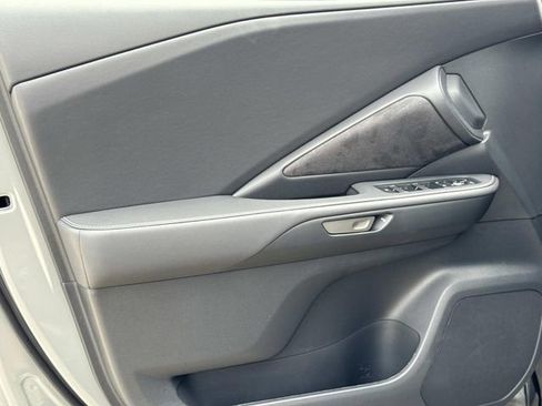 New 2026 Lexus TX 500h AWD image 16
