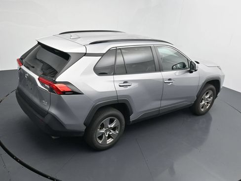 Used 2024 Toyota RAV4 XLE AWD/4WD image 16