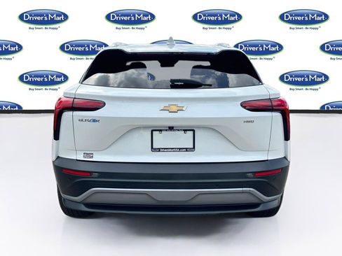 Used 2024 Chevrolet Blazer EV LT AWD/4WD image 6