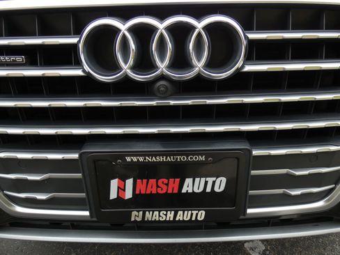 Used 2017 Audi Q7 3.0T Prestige w/ Prestige Package image 83