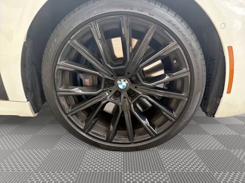 Used 2021 BMW 750i xDrive w/ Executive Package AWD/4WD image 31