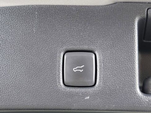Certified 2022 Ford Escape SE w/ Convenience Package AWD/4WD image 17