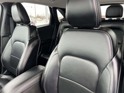 Certified 2024 Ford Escape Platinum image 22