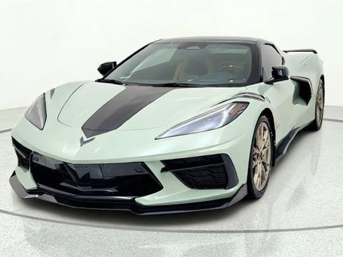 Used 2024 Chevrolet Corvette Stingray Preferred Conv w/ Z51 Performance Package RWD image 3