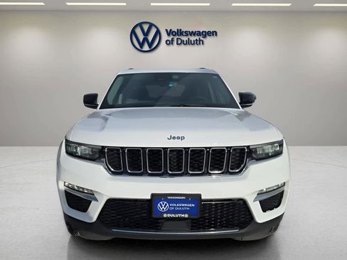 Used 2023 Jeep Grand Cherokee Limited image 8