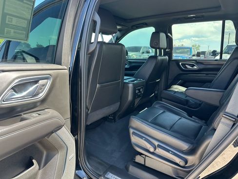 Used 2021 Chevrolet Tahoe Z71 w/ Z71 Signature Package AWD/4WD image 30