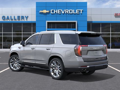 New 2026 GMC Yukon Denali w/ Denali Reserve Package AWD/4WD image 3