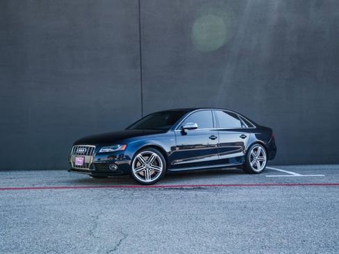 Used 2010 Audi S4 Premium Plus image 17