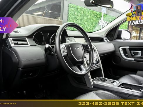 Used 2017 Land Rover Discovery Sport SE AWD/4WD image 9