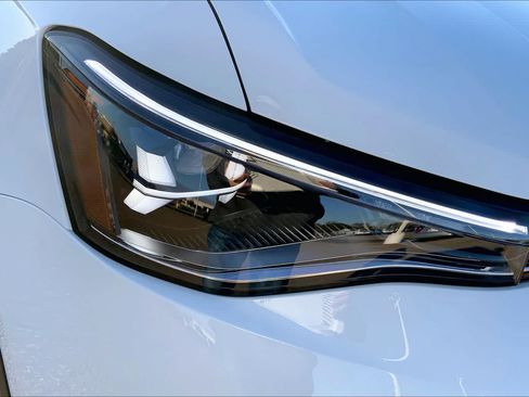 New 2026 Volkswagen Taos S AWD/4WD image 13