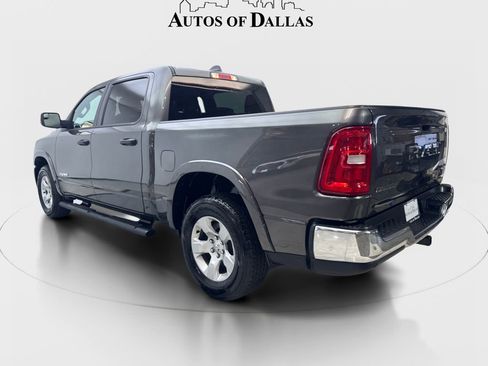 Used 2025 RAM 1500 Big Horn AWD/4WD image 9