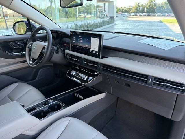 Certified 2024 Lincoln Corsair FWD image 22