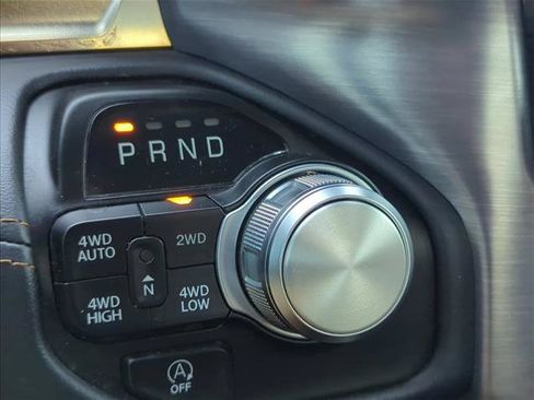 Used 2022 RAM 1500 Limited AWD/4WD image 12