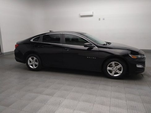 Used 2020 Chevrolet Malibu LS image 11