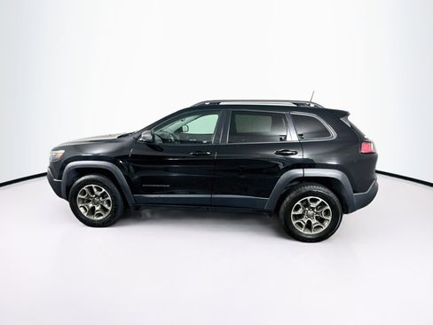Used 2020 Jeep Cherokee Trailhawk w/ Cold Weather Group AWD/4WD image 4