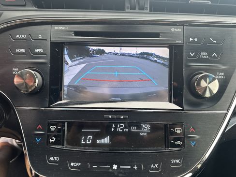Used 2017 Toyota Avalon XLE w/ Carpet Mat Package FWD image 16