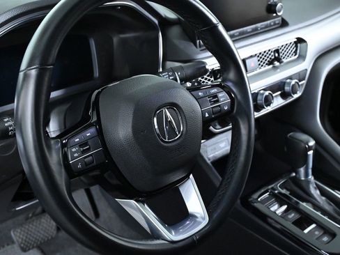 Used 2023 Acura Integra image 11