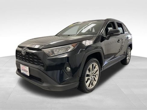 Used 2021 Toyota RAV4 XLE Premium AWD/4WD image 3