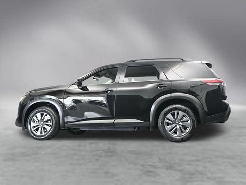 Used 2025 Nissan Pathfinder SV FWD image 61