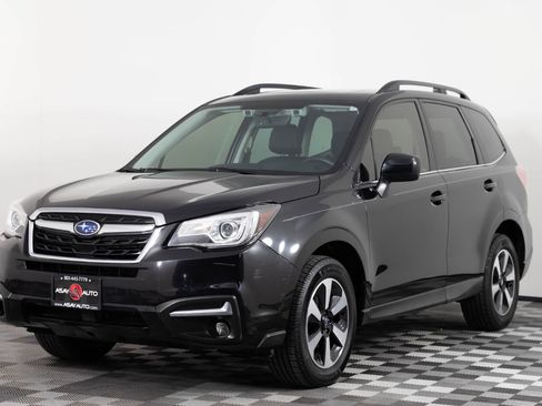 Used 2018 Subaru Forester 2.5i Limited AWD/4WD image 2