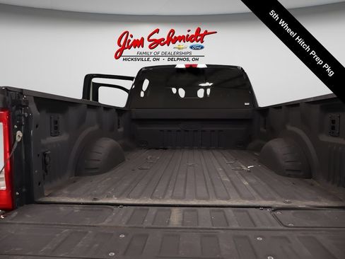 Used 2024 Ford F250 Lariat w/ Lariat Ultimate Package AWD/4WD image 36