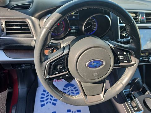 Used 2019 Subaru Outback 2.5i Limited AWD/4WD image 14