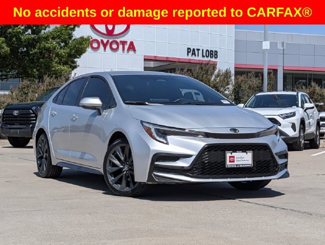 Certified 2026 Toyota Corolla SE FWD image 2