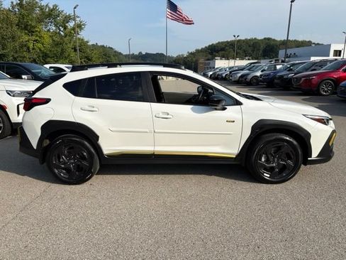 Used 2025 Subaru Crosstrek 2.5i Sport AWD/4WD image 6