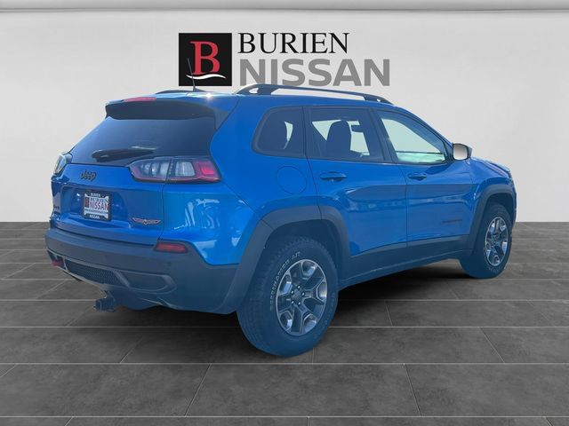 Used 2019 Jeep Cherokee Trailhawk AWD/4WD image 5