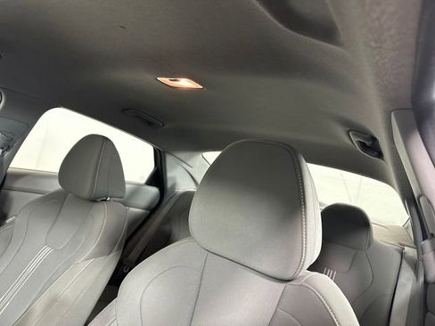 Certified 2023 Hyundai Elantra SEL w/ Convenience Package image 12