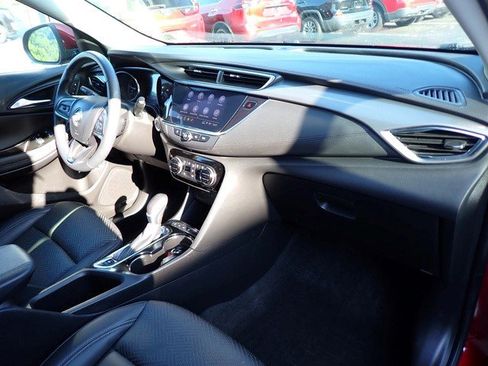 Certified 2022 Buick Encore GX Essence w/ Experience Buick Package image 19
