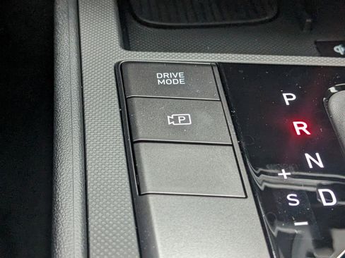 New 2025 Hyundai Elantra Sport image 20