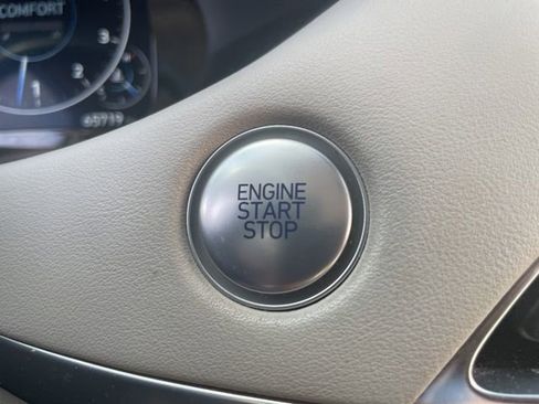 Used 2021 Hyundai Palisade Limited FWD image 25