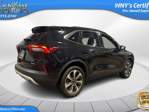 Used 2023 Ford Escape Platinum AWD/4WD image 7