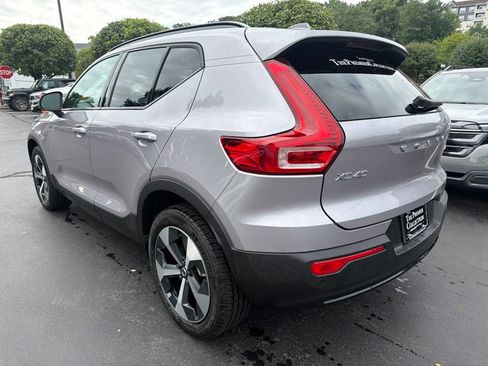 Used 2026 Volvo XC40 B5 Core w/ Protection Package Premier AWD/4WD image 2