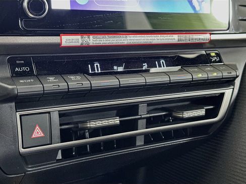 Used 2026 Toyota Camry SE FWD image 24