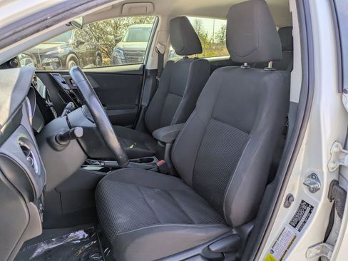 Used 2017 Toyota Corolla iM image 14