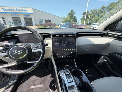 Used 2024 Hyundai Tucson Limited AWD/4WD image 10